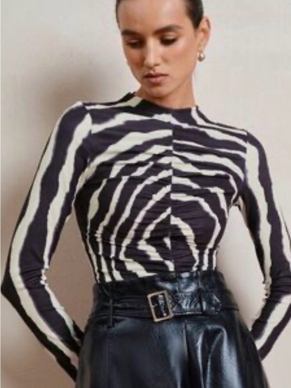 Commense Black and White Zebra-Print Long Sleeve Top